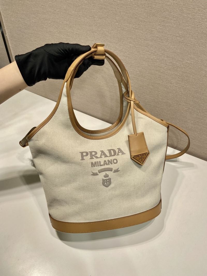 Pra*a tote bags